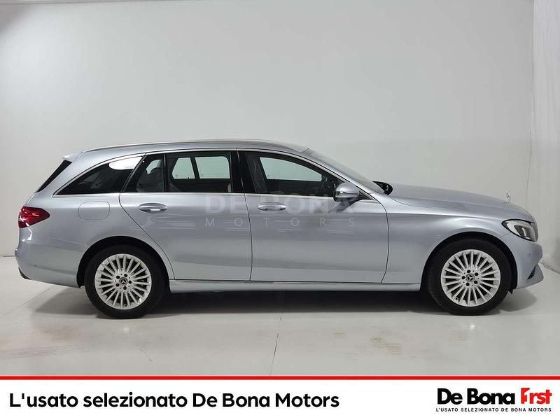 Usata Mercedes C200 Business 184 CV (135 kW) 2018 Other Station wagon