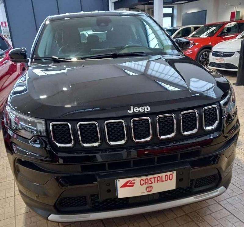 Nero Usata 2024 Jeep Compass Altitude SUV | 23.990 € (Ottimo prezzo) - Immagine 1/4