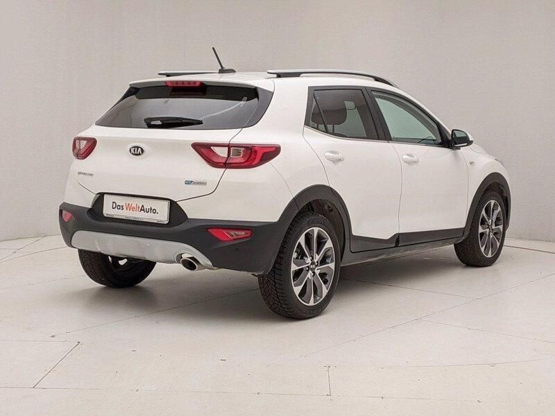 Usata Kia Stonic GT-Line 101 CV (74 kW) 2021 Bianco SUV