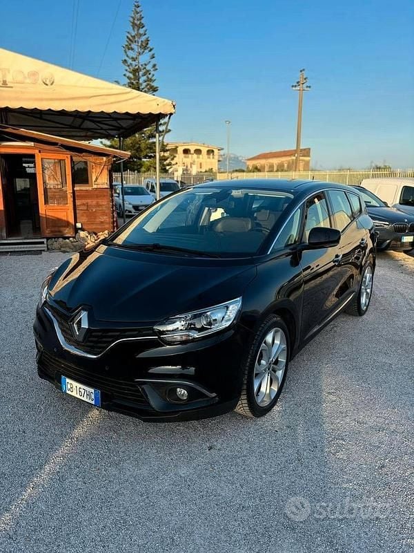 Usata Renault Grand Scénic IV 120 CV (88 kW) 2020 Nero Monovolume