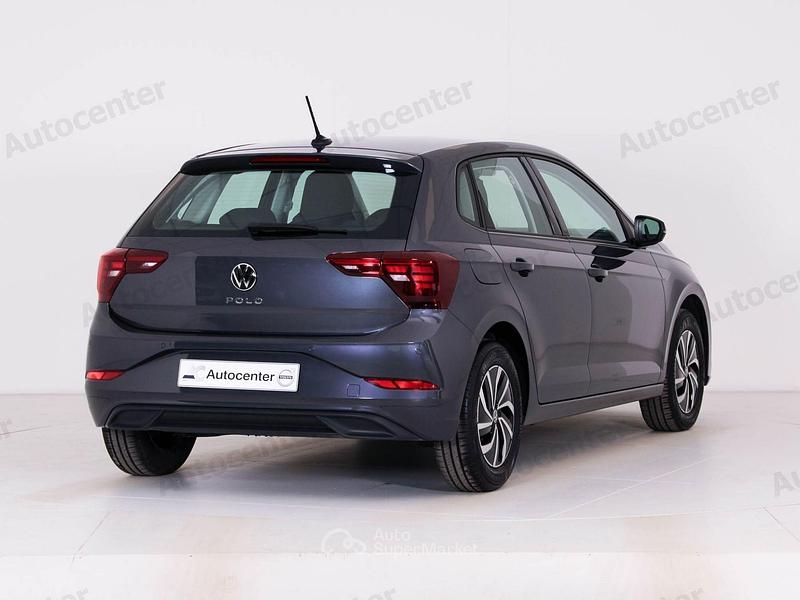Usata VW Polo Life 95 CV (69 kW) 2024 Gray Berlina