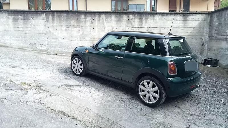 Używany Mini Cooper 120 KM (88 kW) 2009 Zielony Hatchback