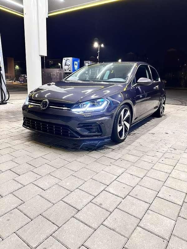 Usata VW Golf VII Edition 125 CV (91 kW) 2015 Berlina