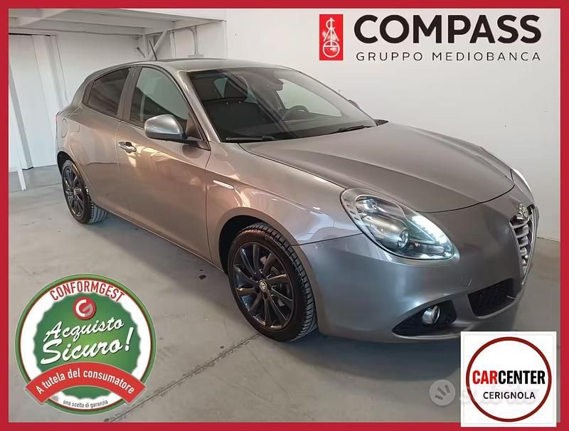 Usata Alfa Romeo Giulietta Super 105 CV (77 kW) 2015 Grigio Utilitaria