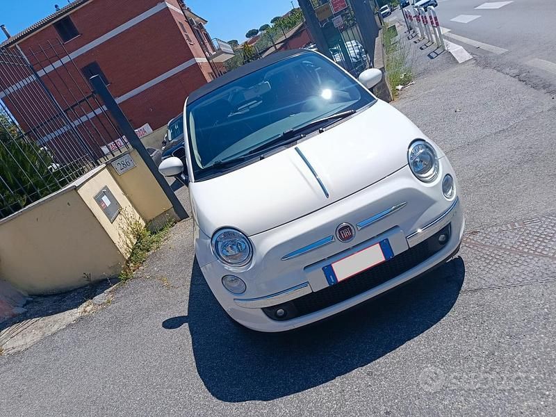 Usado Fiat 500C Lounge 69 CV (50 kW) 2014 Blanco Descapotable