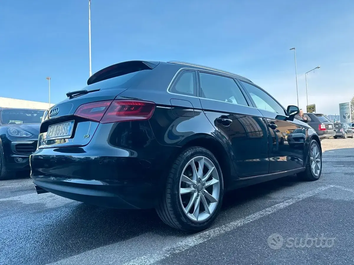 Usata Audi A3 Ambiente 105 CV (77 kW) 2013 Nero Berlina