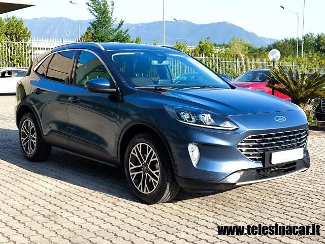 Usata Ford Kuga Business Edition 120 CV (88 kW) 2021 Grigio SUV