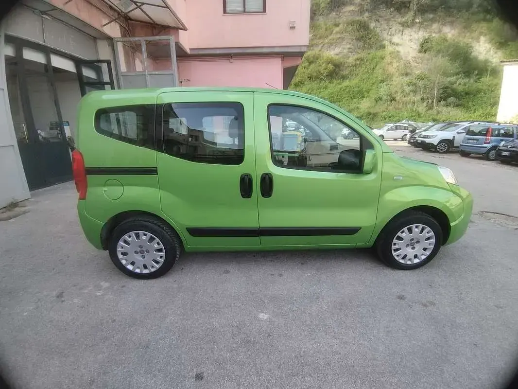 Usata Fiat Qubo Trekking 69 CV (50 kW) 2012 Monovolume