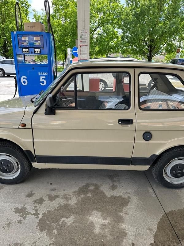 Usata Fiat 126 35 CV (25 kW) 2021 Beige Utilitaria