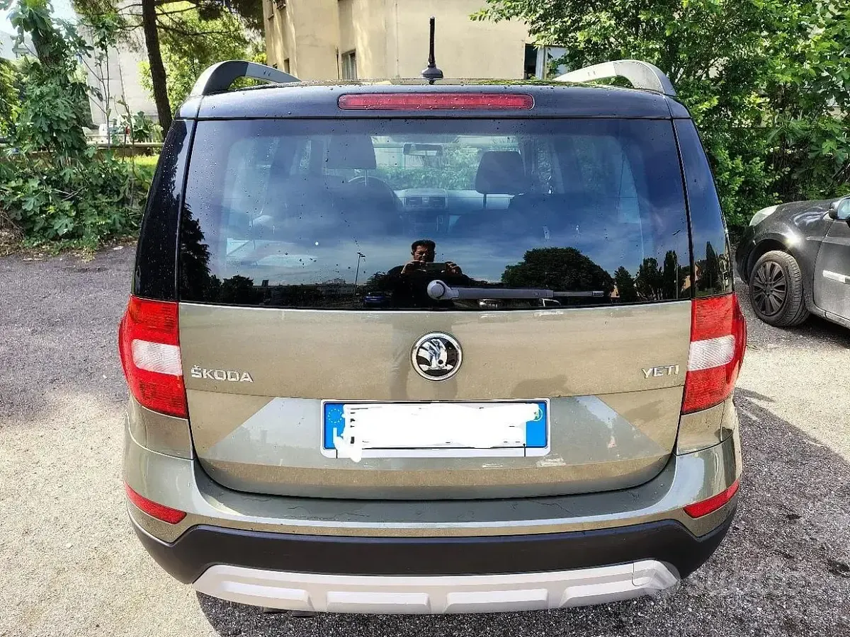 Usata Skoda Yeti Ambition 110 CV (80 kW) 2014 Verde SUV