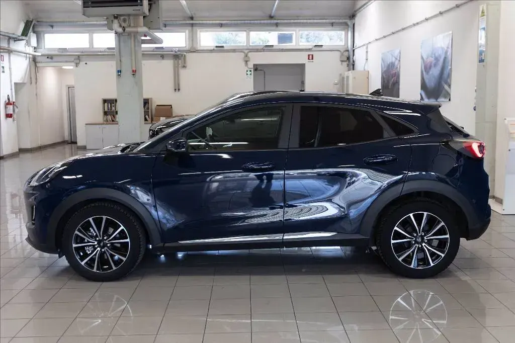 Usata Ford Puma Titanium 125 CV (91 kW) 2023 Blazer blue SUV