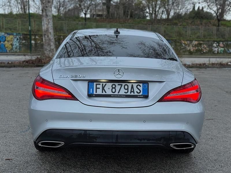 Usata Mercedes CLA220 Premium 177 CV (130 kW) 2017 Grigio Berlina