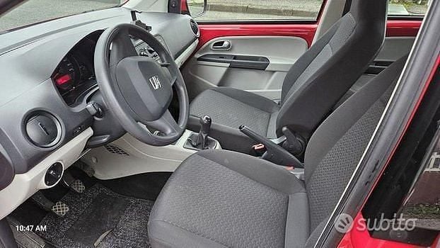 Usata Seat Mii Style 60 CV (44 kW) 2019 Rosso Utilitaria