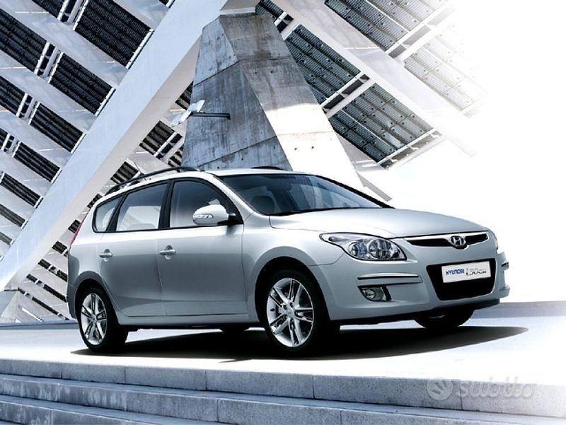 Grigio Usata 2009 Hyundai i30 Dynamiq Station wagon | 4900 € - Immagine 1/1
