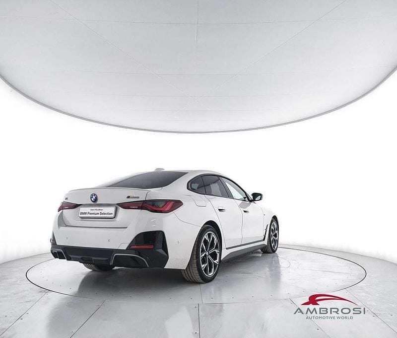 Usata BMW i4 M Sport 400 kW (544 CV) 2022 Bianco Berlina