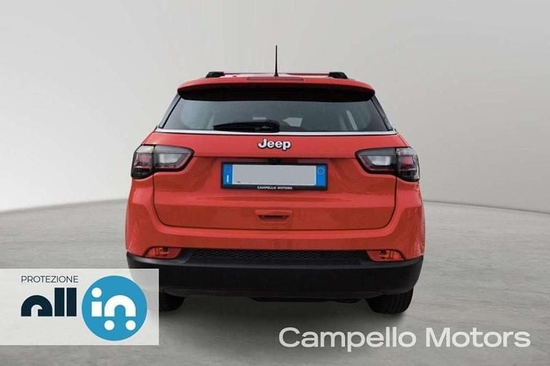 Używany Jeep Compass Longitude 131 KM (96 kW) 2024 Czerwony SUV