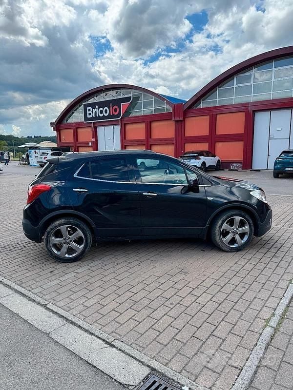 Usata Opel Mokka 131 CV (96 kW) 2014 Nero SUV