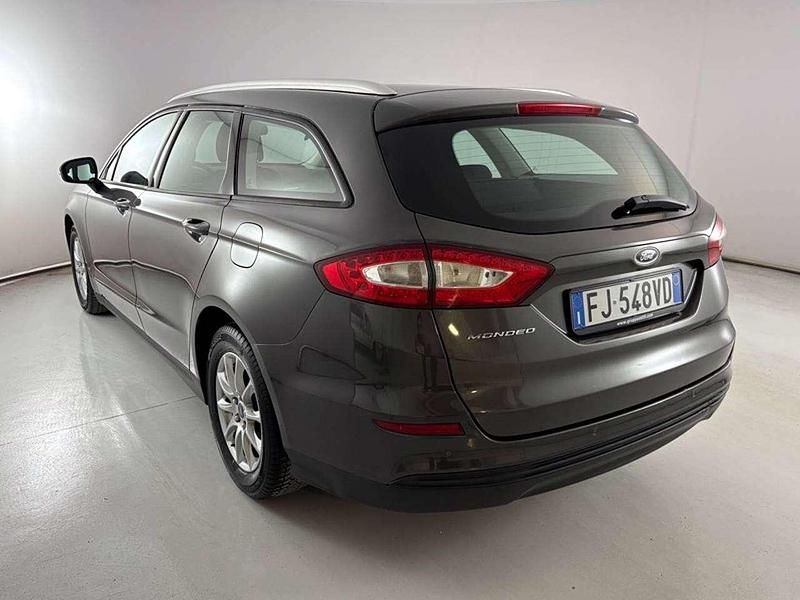 Usata Ford Mondeo ST 150 CV (110 kW) 2017 Grigio Station wagon