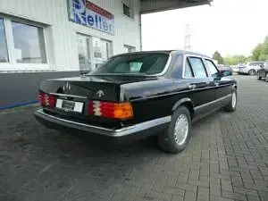 Usata Mercedes 500 245 CV (180 kW) 1991 Nero Berlina