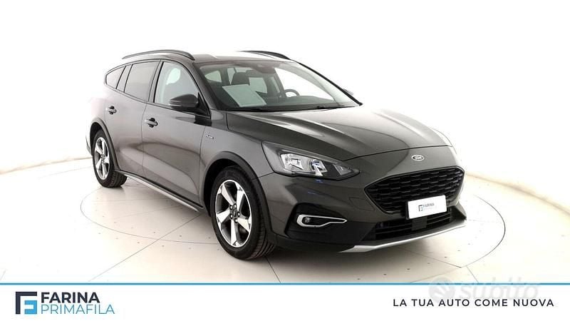 Usata Ford Focus Active 125 CV (91 kW) 2019 Grigio scuro Station wagon