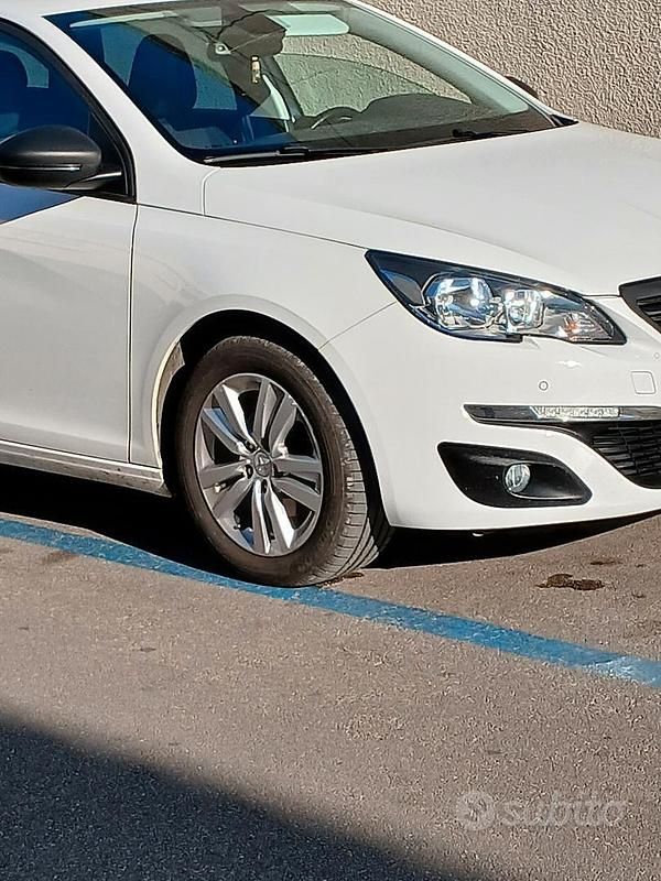 Usata Peugeot 308 SW 116 CV (85 kW) 2014 Bianco Station wagon