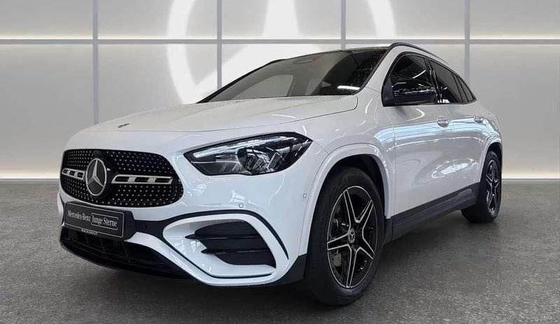 Usata Mercedes GLA200 AMG 163 CV (119 kW) 2024 Bianco SUV