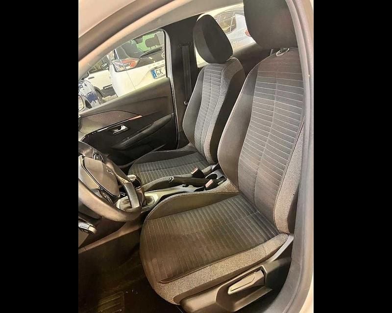 Usata Peugeot 208 Active 75 CV (55 kW) 2022 Bianco Utilitaria