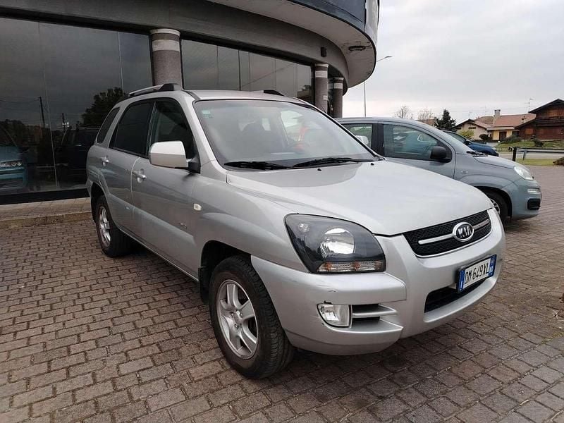 Usata Kia Sportage Active 141 CV (103 kW) 2008 Argento SUV