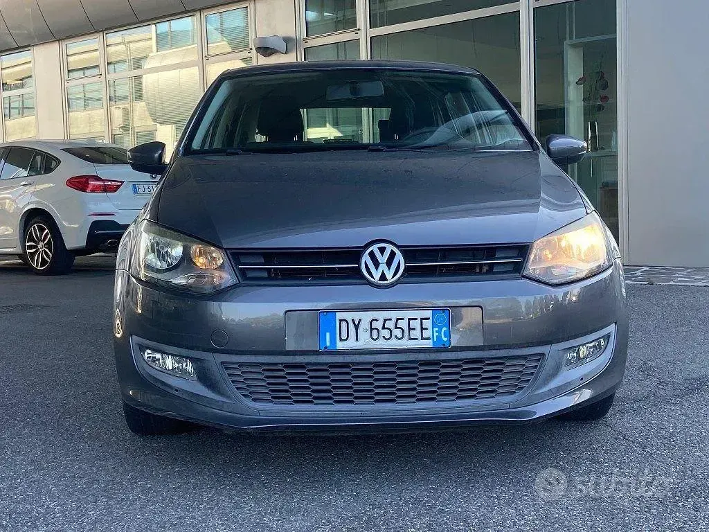 Usata VW Polo Comfortline 75 CV (55 kW) 2009 Grigio Utilitaria
