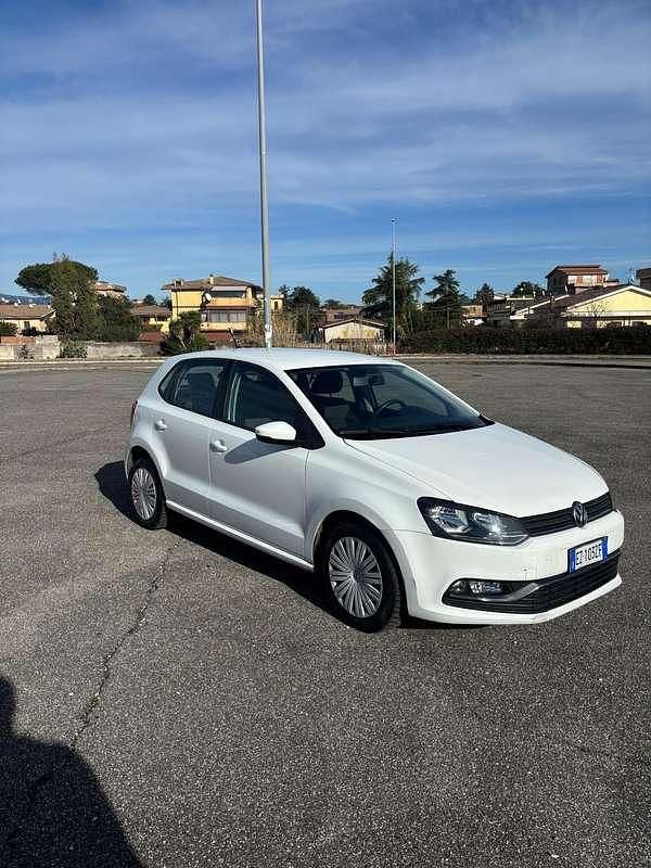 Begagnad VW Polo Comfortline 75 HK (55 kW) 2015 Sedan