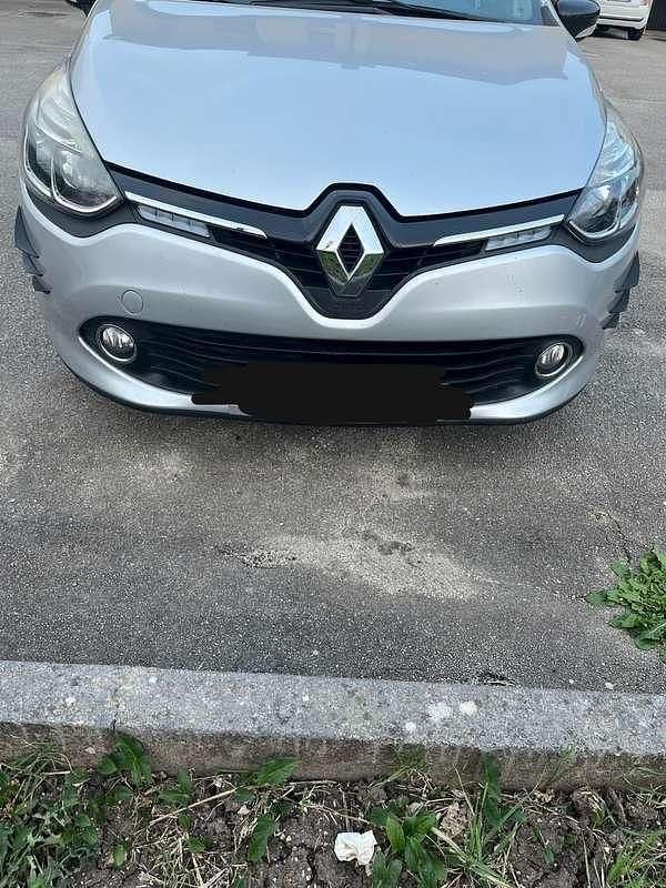 Usata Renault Clio IV Zen 90 CV (66 kW) 2016 Argento Berlina