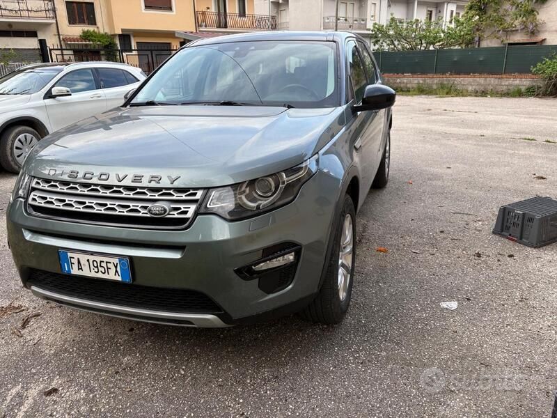 Usata Land Rover Discovery Sport 190 CV (139 kW) 2015 Grigio SUV