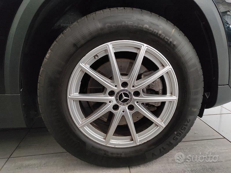 Usata Mercedes GLA200 Business 163 CV (119 kW) 2022 Nero SUV