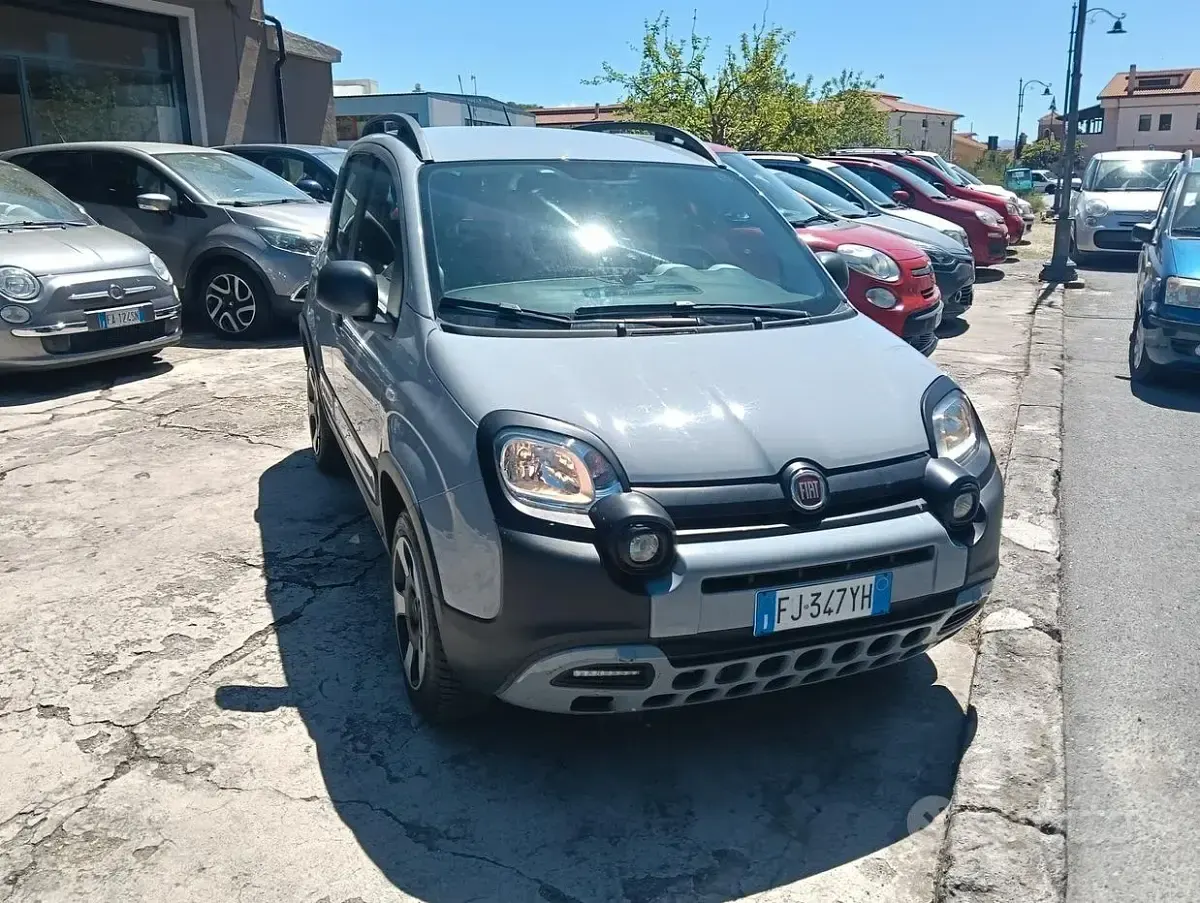 Begagnad Fiat Panda Cross Cross 95 HK (69 kW) 2017 Grå Halvkombi