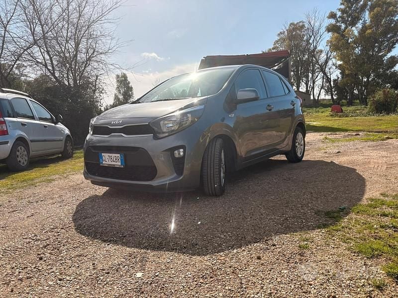 Usata Kia Picanto 69 CV (50 kW) 2022 Grigio Utilitaria