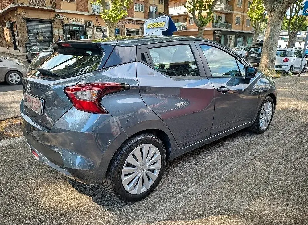 Usata Nissan Micra 92 CV (67 kW) 2022 Grigio Utilitaria