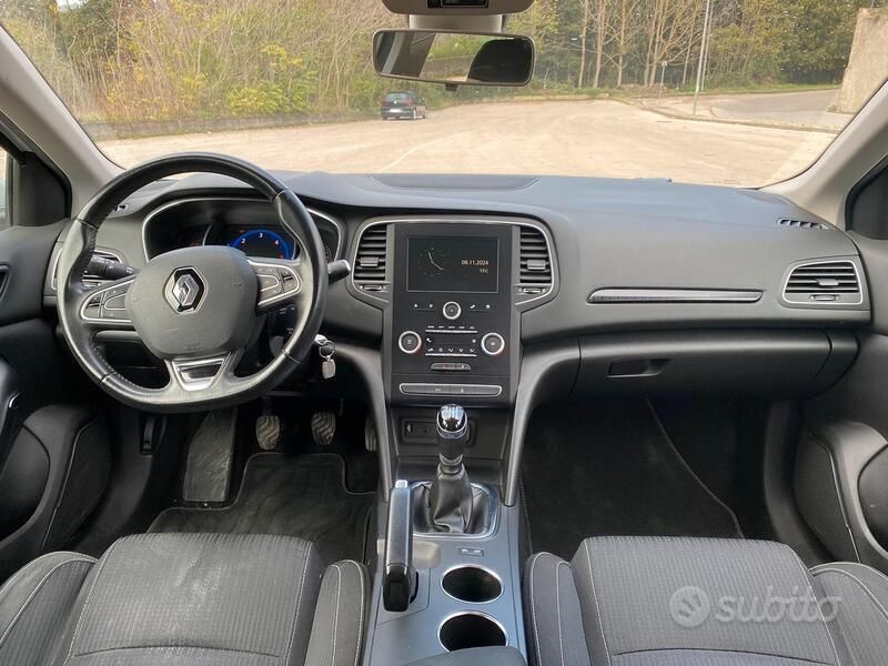 Usata Renault Mégane GrandTour 115 CV (84 kW) 2017 Bianco Station wagon