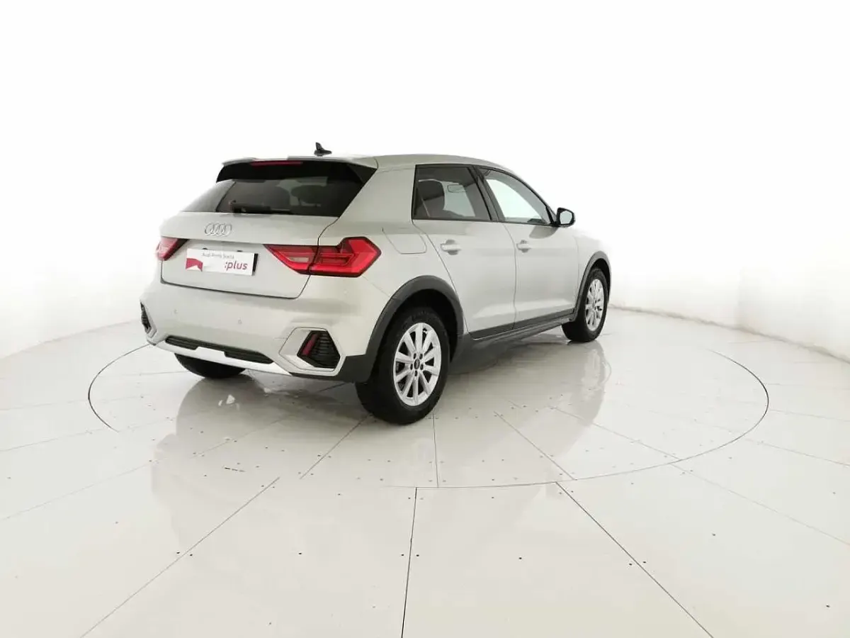 Usata Audi A1 Business 150 CV (110 kW) 2025 Bianco SUV