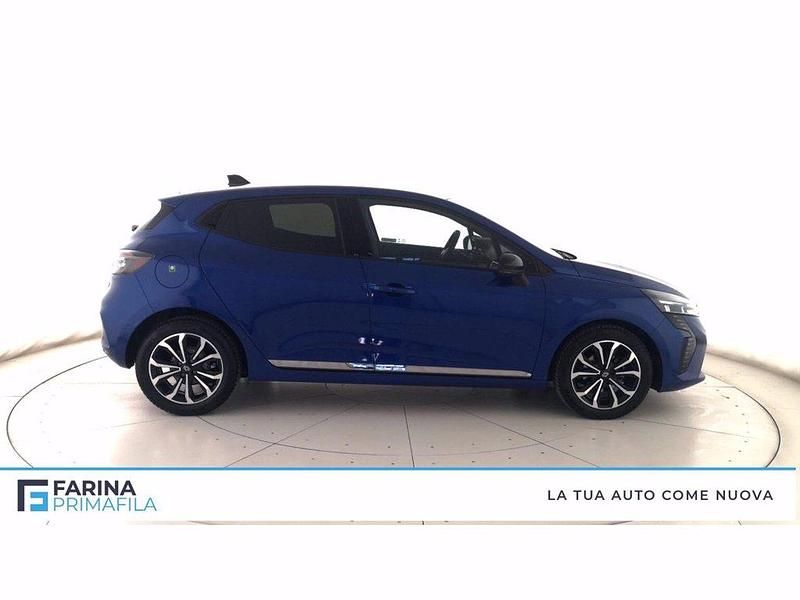 Usata Renault Clio V Techno 91 CV (66 kW) 2024 Blu Utilitaria