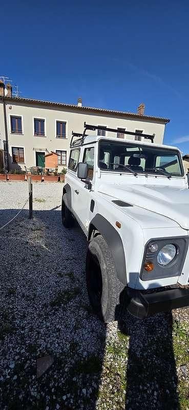 Usata Land Rover Defender 122 CV (89 kW) 2014 Bianco Pick-up