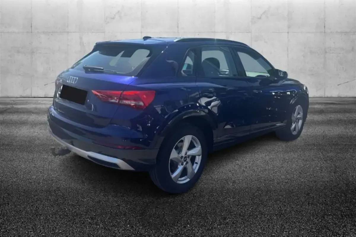 Usata Audi Q3 Advanced 150 CV (110 kW) 2022 Blu/azzurro SUV