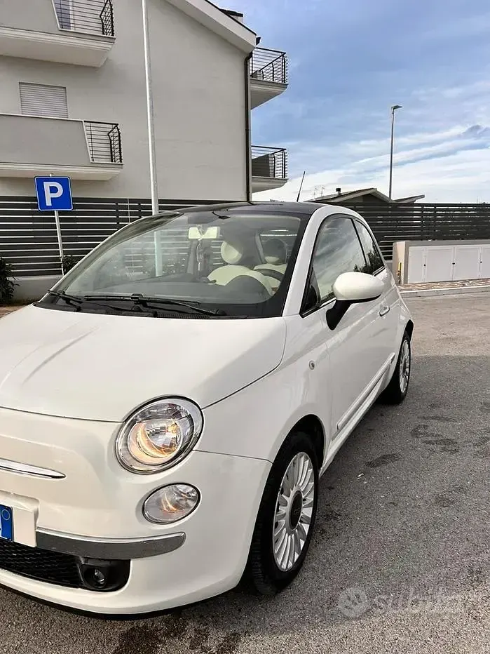 Usata Fiat 500 95 CV (69 kW) 2011 Bianco