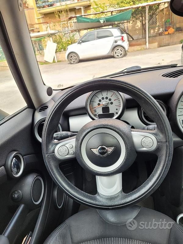 Usata Mini Cooper D 109 CV (80 kW) 2007 Utilitaria