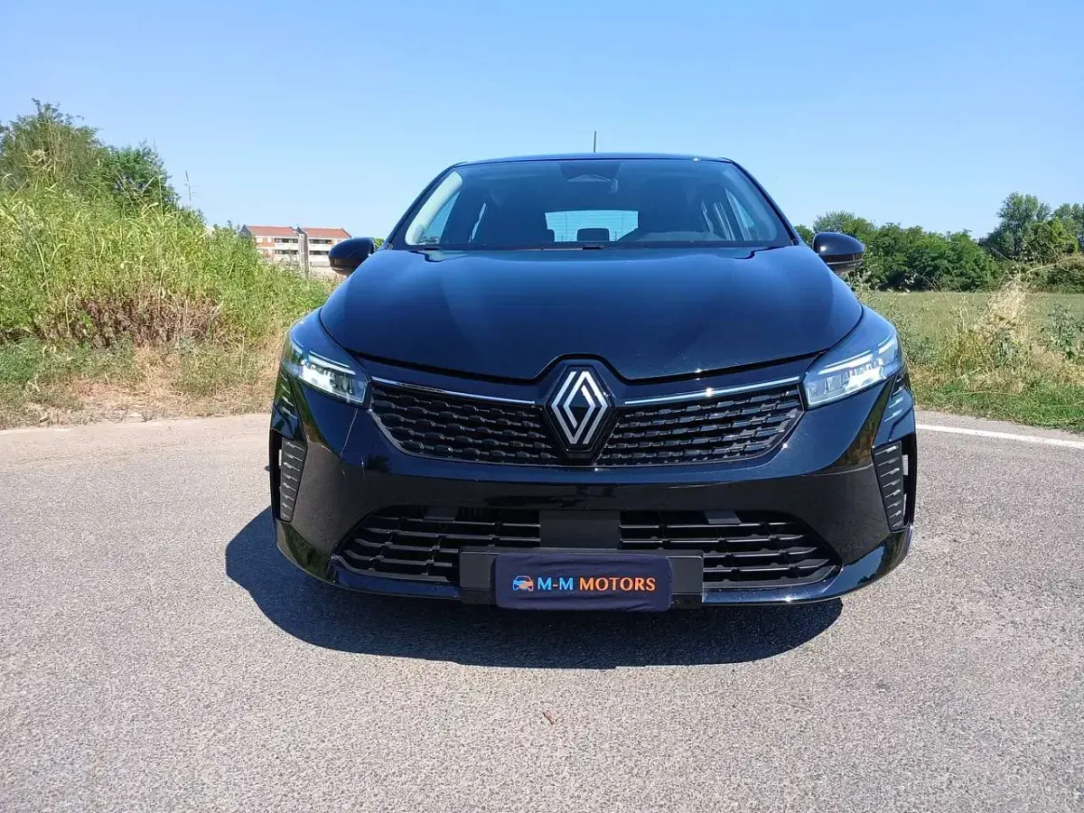 Usata Renault Clio V Techno 101 CV (74 kW) 2024 Nero Berlina