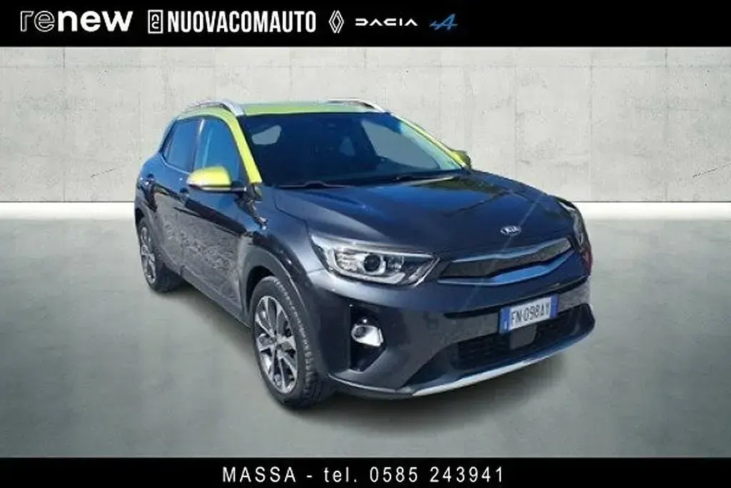 Usata Kia Stonic Style 110 CV (80 kW) 2018 Blu SUV
