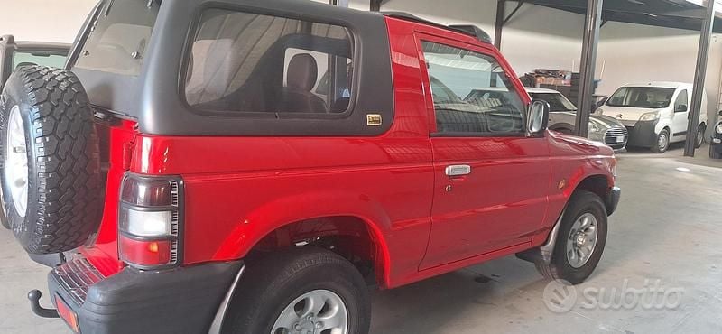 Usata Mitsubishi Pajero Top 1997 Rosso SUV