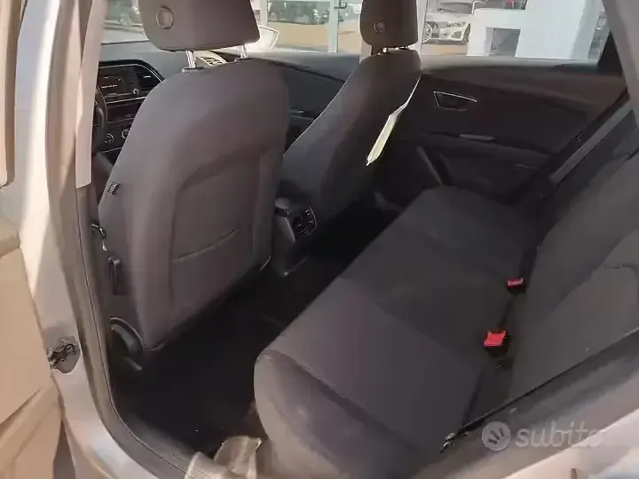 Usata Seat Leon ST Style 105 CV (77 kW) 2014 Grigio Station wagon