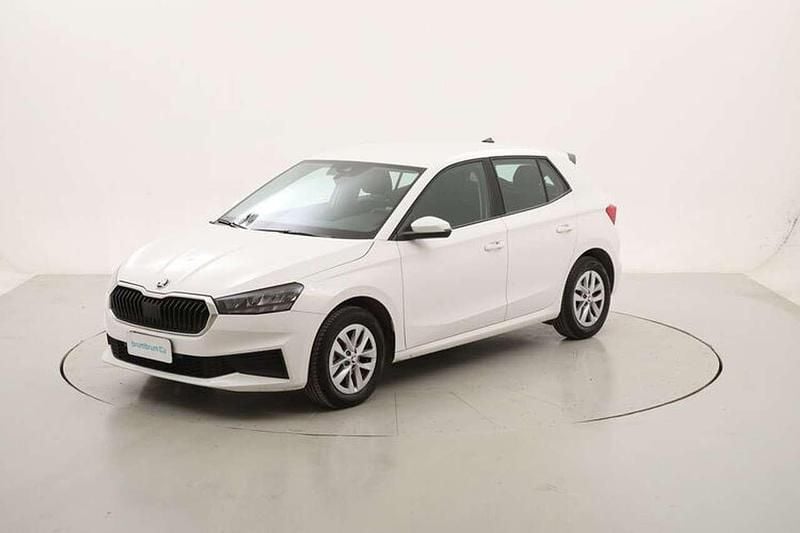 Bianco Usata 2023 Skoda Fabia Ambition Utilitaria | 11.790 € (Ottimo prezzo) - Immagine 1/4