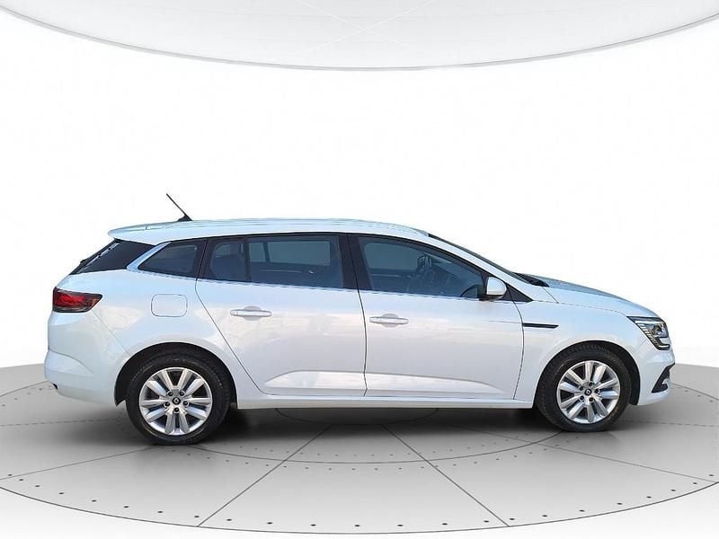 Usata Renault Mégane IV Business 116 CV (85 kW) 2022 Bianco