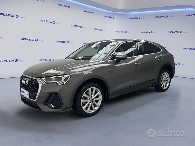 Grigio Usata 2020 Audi Q3 Business Plus SUV | 31.890 € (Molto cara) - Immagine 1/4